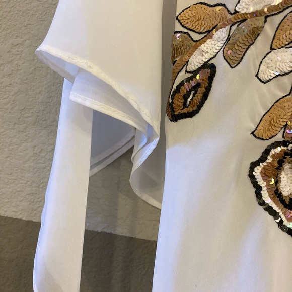 Top. Georgette Sequenced BEAUTIFUL. White - Picture 17 of 17